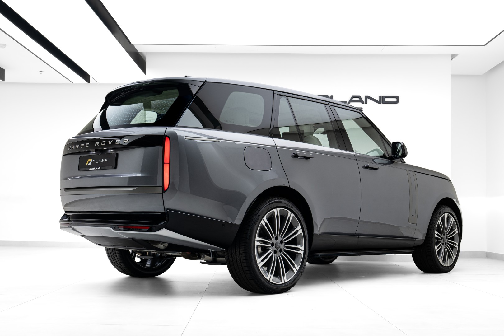 2026 RANGE ROVER P400 HSE MAIN DEALER WARRANTY 5 YEARS